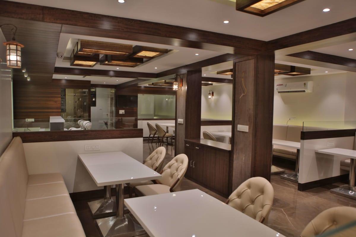 Hotel K P Pride Jalgaon Exterior photo
